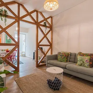 lovelystay-peaceful-central-apartment-i.hotels-lisbon-portugal.com/